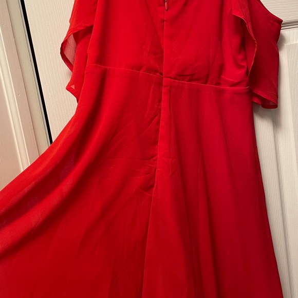 Cosmopolitan Red Off-the-Shoulder Skater Dress - Picture 8 of 11